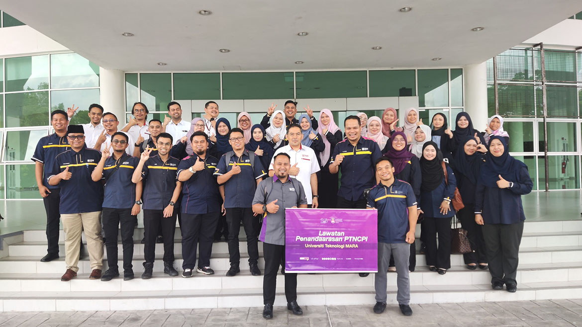 LAWATAN PENANDA ARAS KE PEJABAT TIMBALAN NAIB CANSELOR (PENYELIDIKAN & INOVASI), UNIVERSITI PUTRA MALAYSIA (UPM)