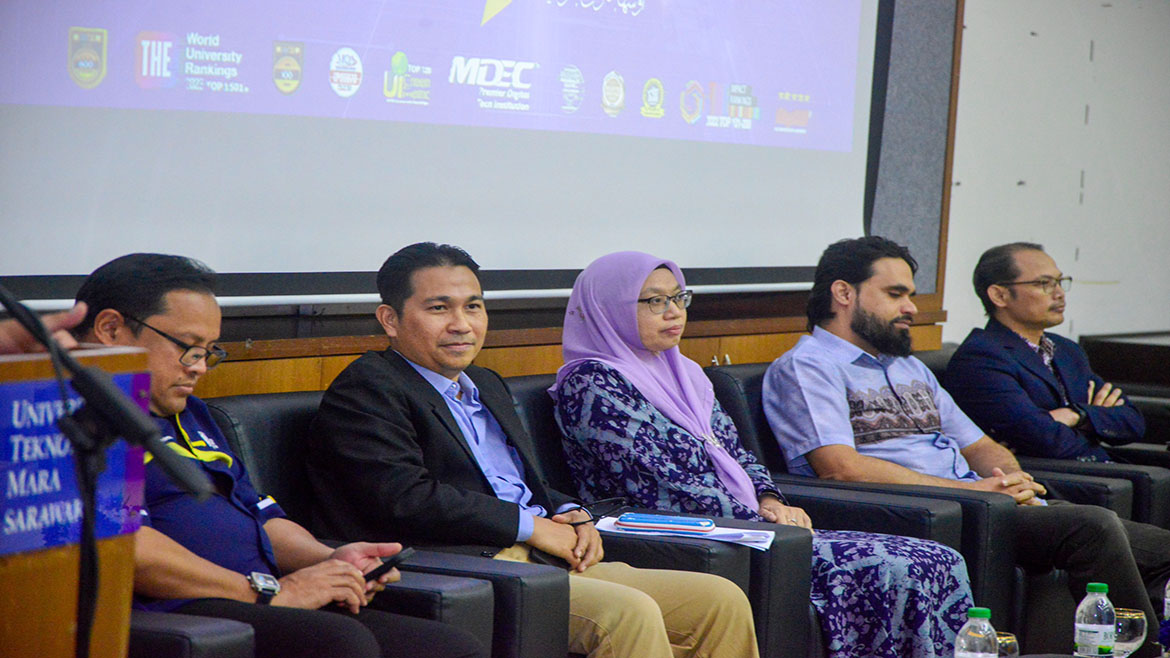SESI PERJUMPAAN WARGA UiTM CAWANGAN SARAWAK BERSAMA PENGURUSAN TERTINGGI PEJABAT TNCPI