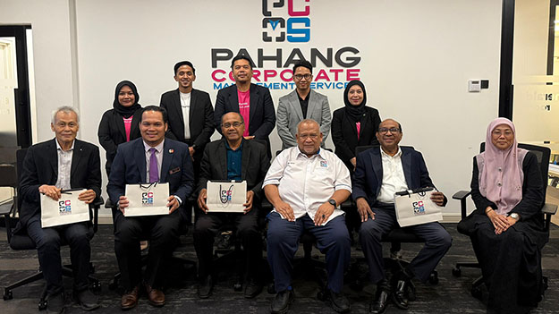 PENGLIBATAN PENTING JPI UITM DI ANUGERAH SUMBER MANUSIA PANTAI TIMUR 2025